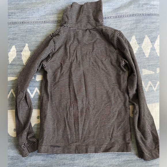 Jacadi stripped turtleneck - Picture 2 of 4